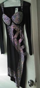 Dress side slit open